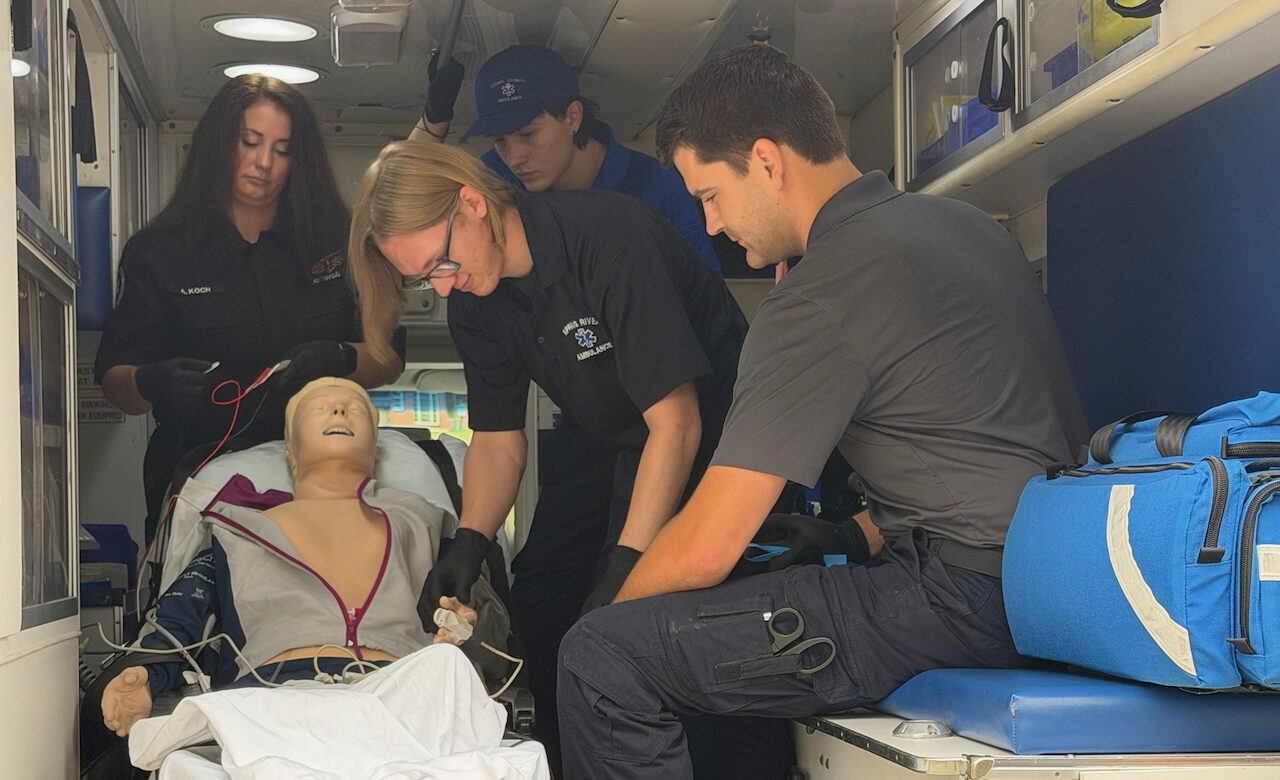 picture of students in ASU-Mountain Home EMT paramedics program
