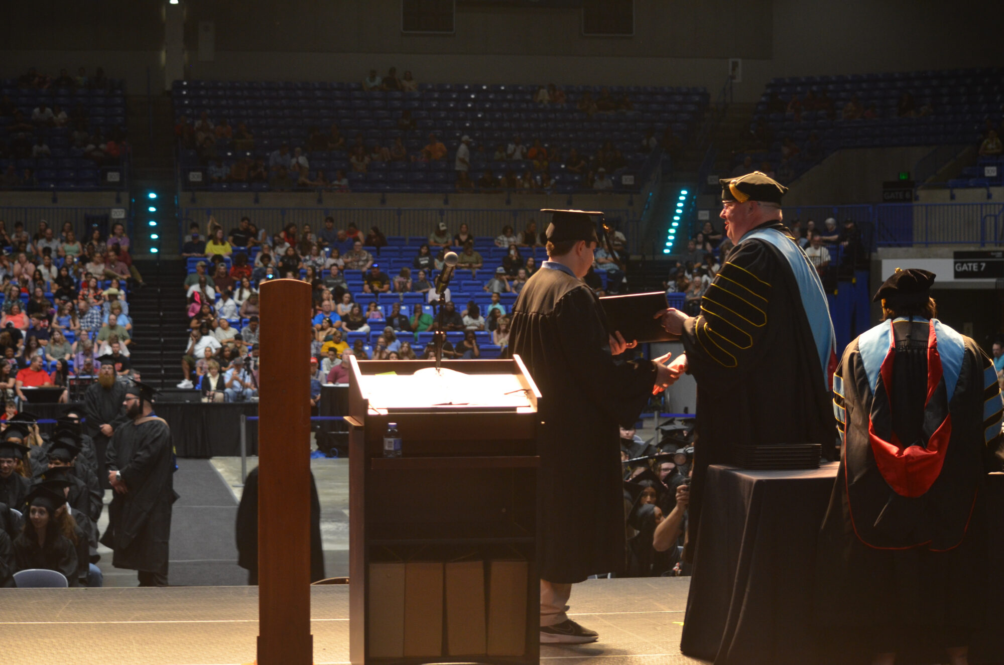 picture of ASU Three Rivers commencement ceremony