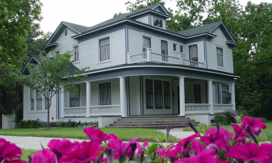 Picture of the Hemingway-Pfeiffer Museum and Educational Center in Piggott, Ark.